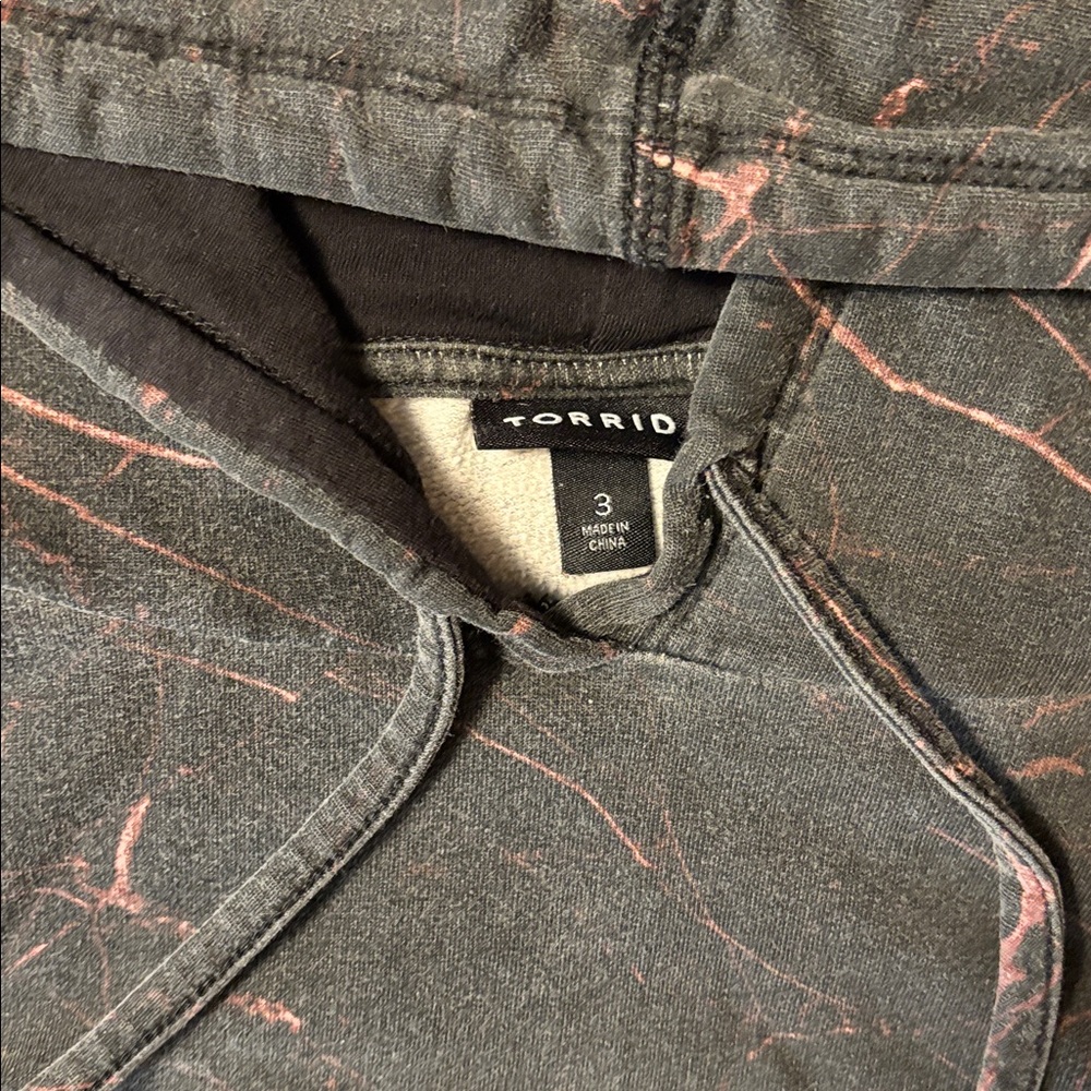 Torrid Everyday Fleece Black and Maroon Marble Active Hoodie Size 3 (22/24) - Picture 3 of 15